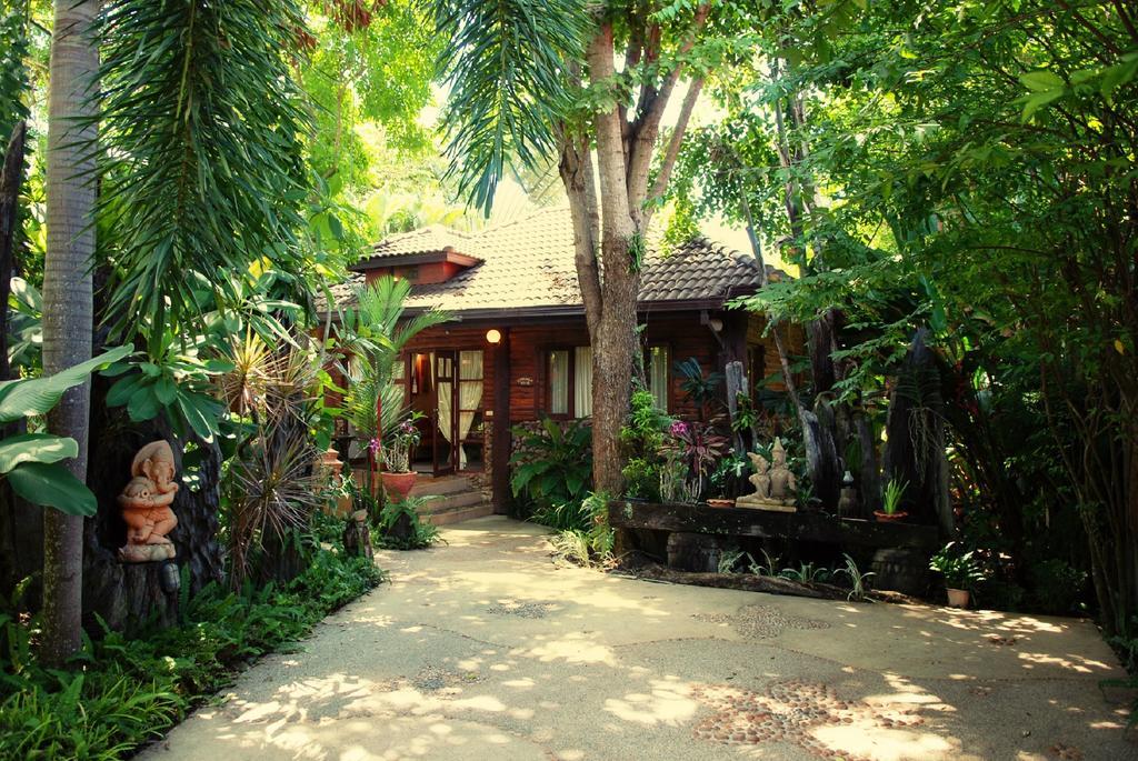 Polina Park Hotel Mae Nam Luaran gambar